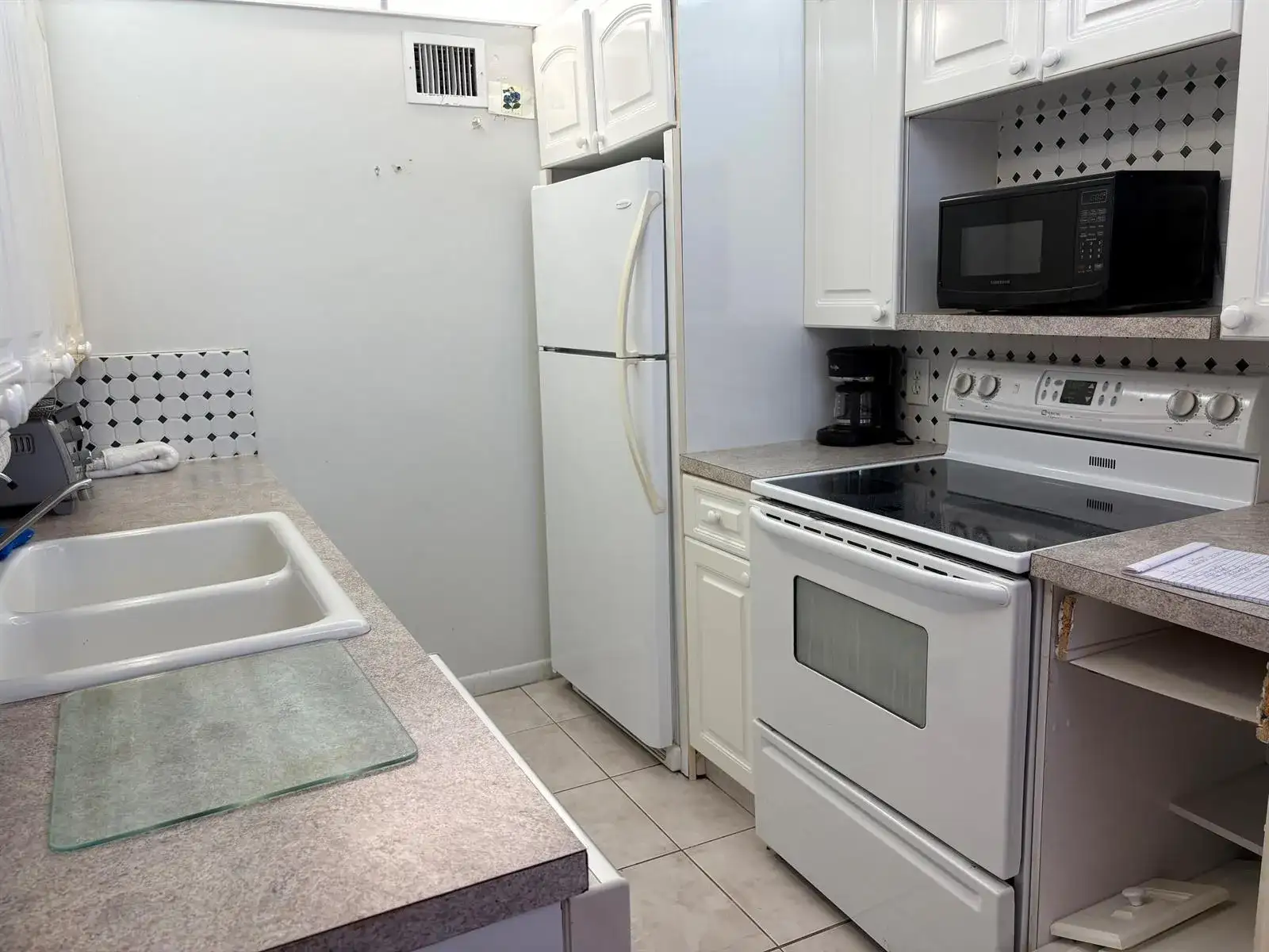 3076 Guildford E, Boca Raton FL 33434 photo 5