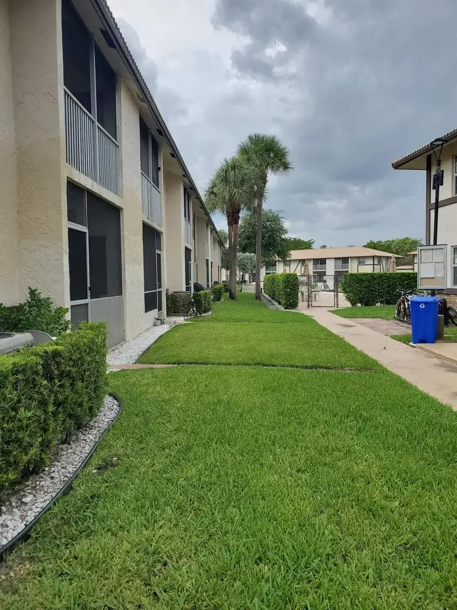 2337 NW 89TH Drive # 607, Coral Springs FL 33065 photo 2