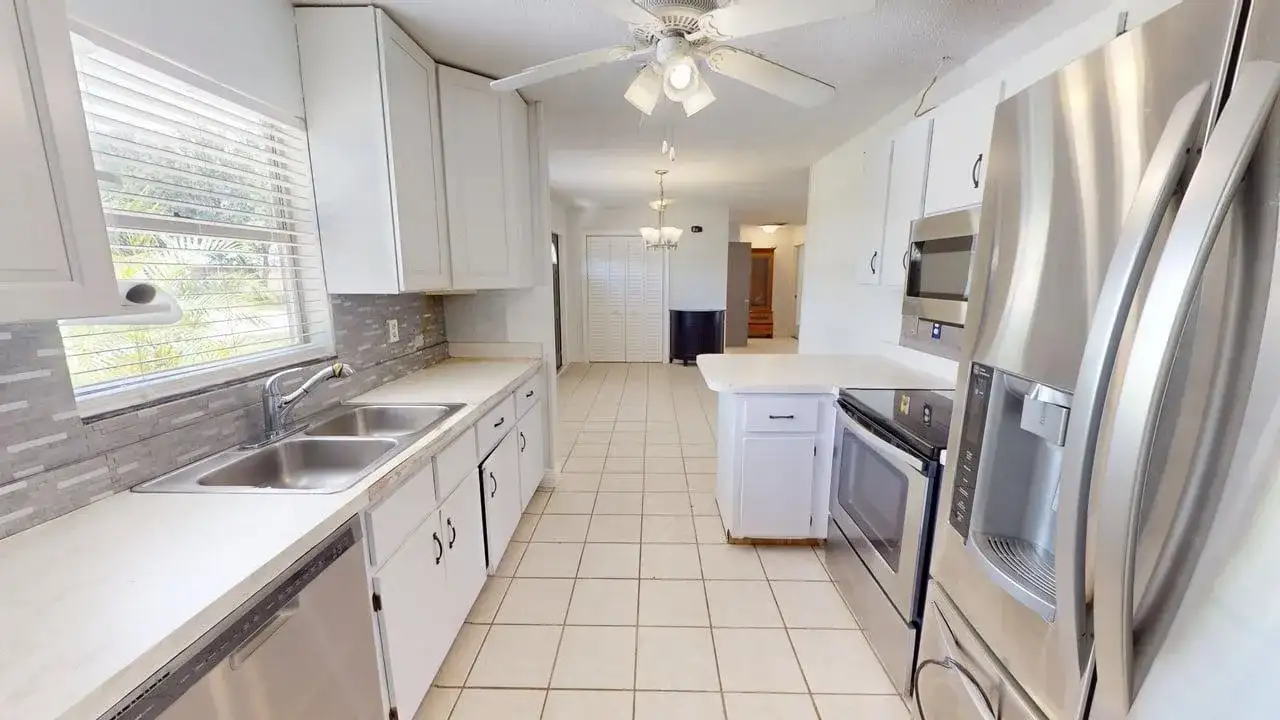 1673 SW Gemini Lane, Port St. Lucie FL 34984 photo 2
