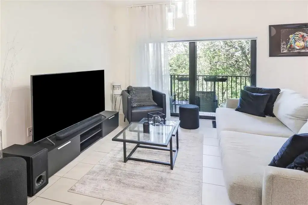 10473 NW 82nd Street # 9, Doral FL 33178 photo 4