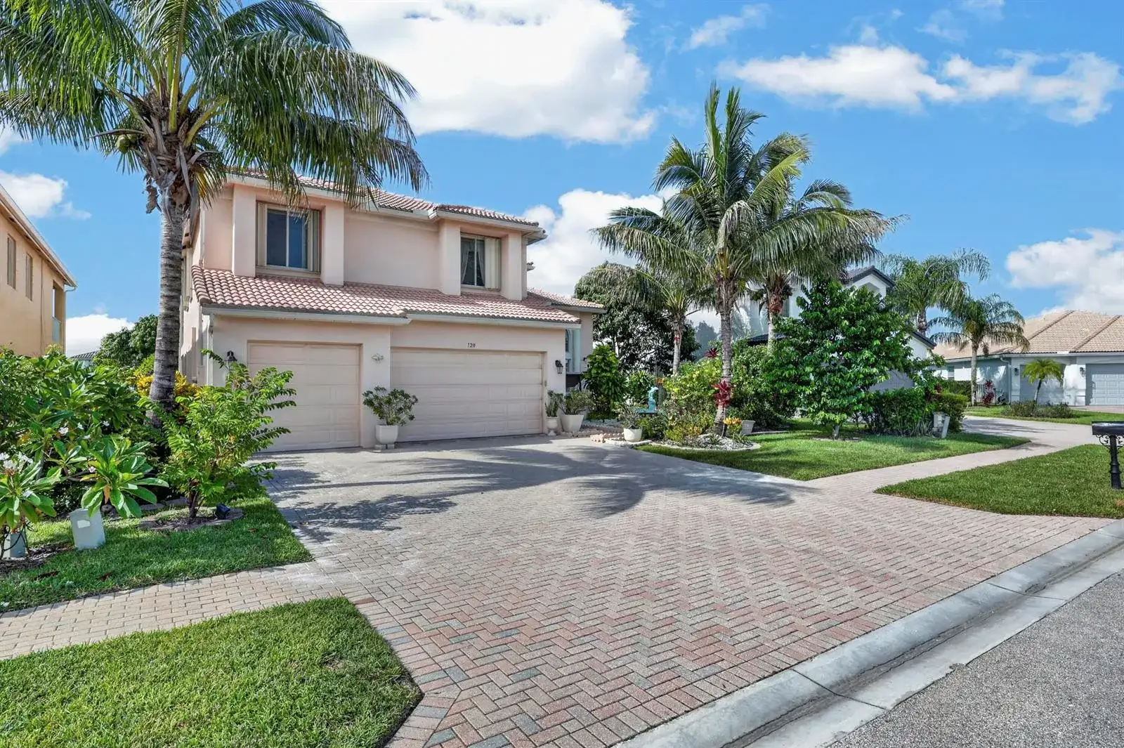 120 ISOLA Circle, Royal Palm Beach FL 33411 photo 3