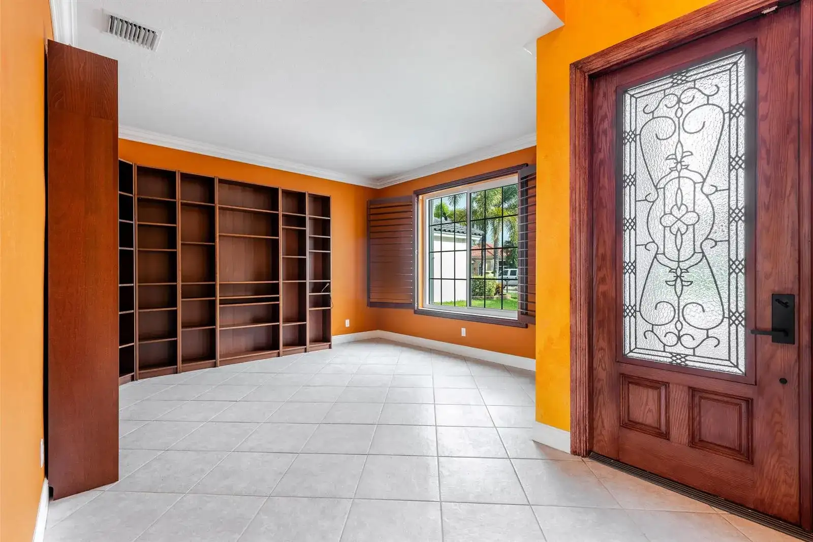 112 ISOLA Circle, Royal Palm Beach FL 33411 photo 2