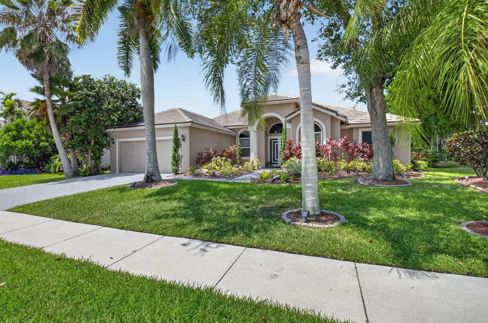 21633 Lynhurst Way, Boca Raton FL 33428 photo 2