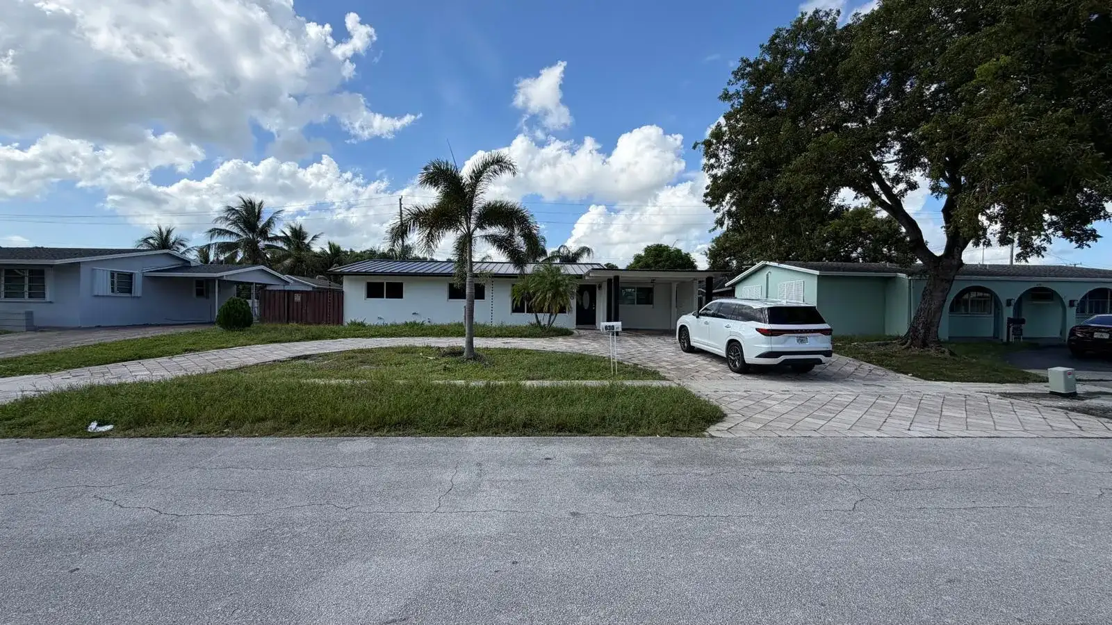 630 NE 23RD Court, Pompano Beach FL 33064 photo 2