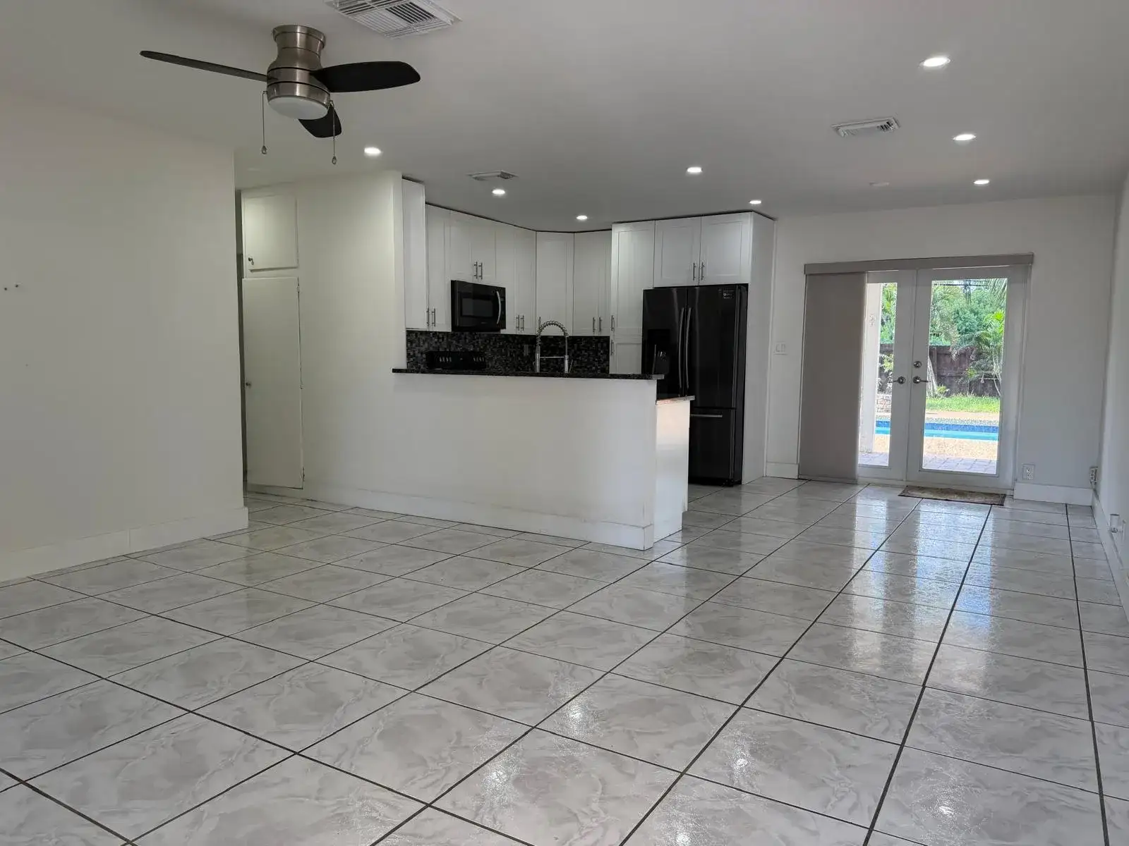 630 NE 23RD Court, Pompano Beach FL 33064 photo 5