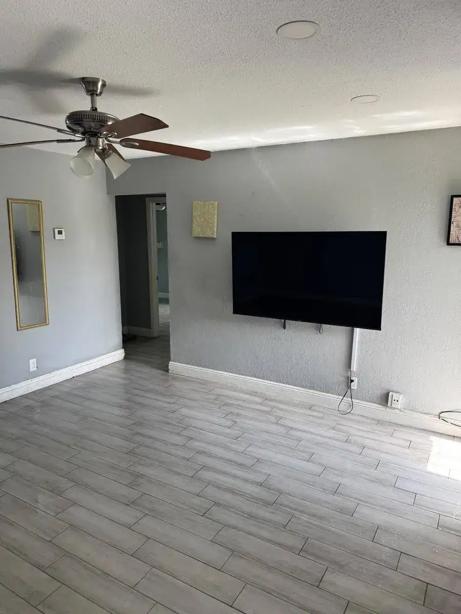 1051 SW 32nd Court # 2, Fort Lauderdale FL 33315 photo 4