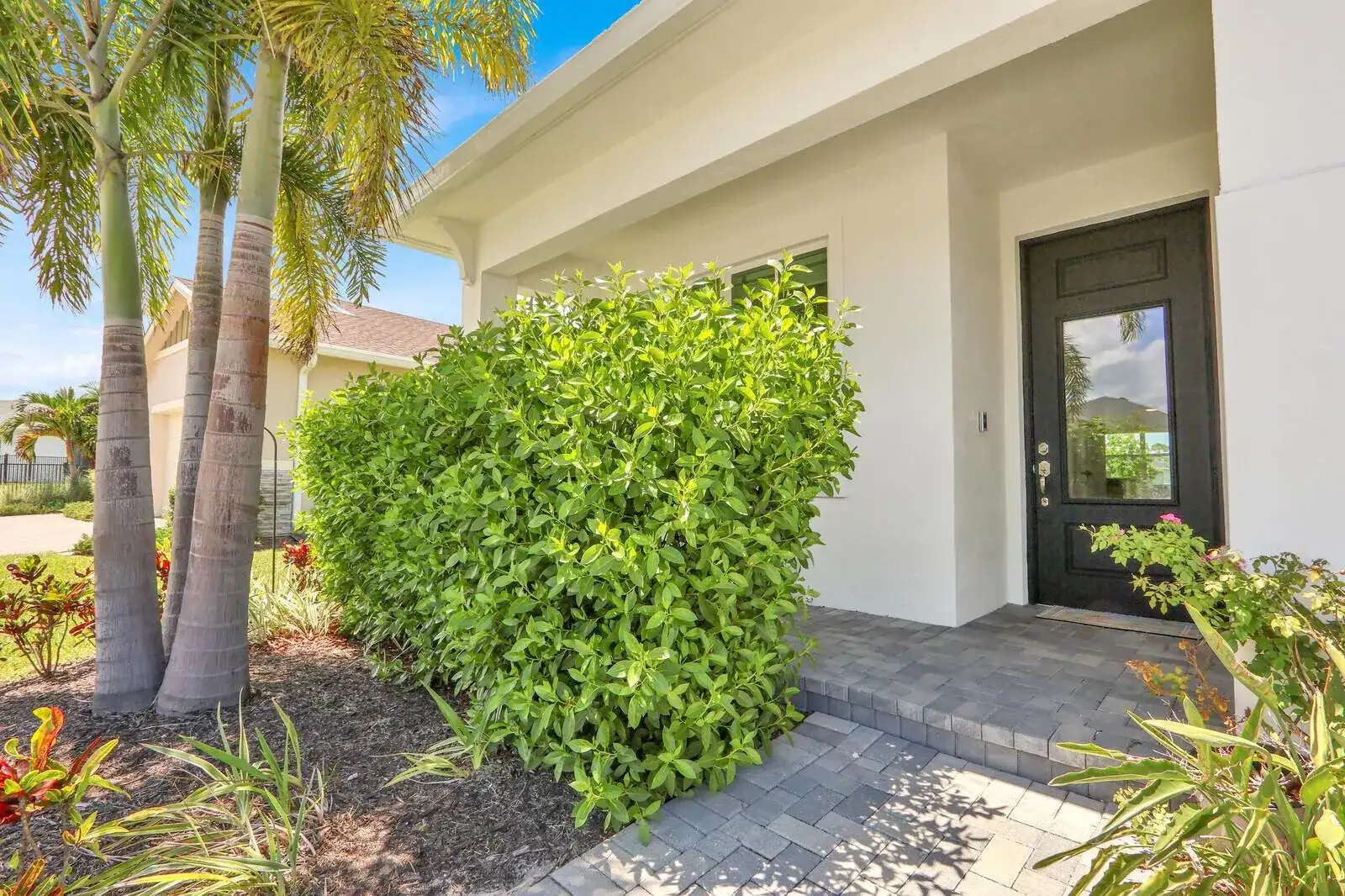 977 SE CROSSWOOD Way, Port St. Lucie FL 34984 photo 3