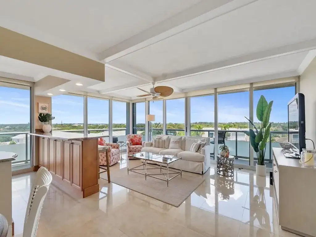 3554 OCEAN Drive # 501S, Vero Beach FL 32963 photo 2