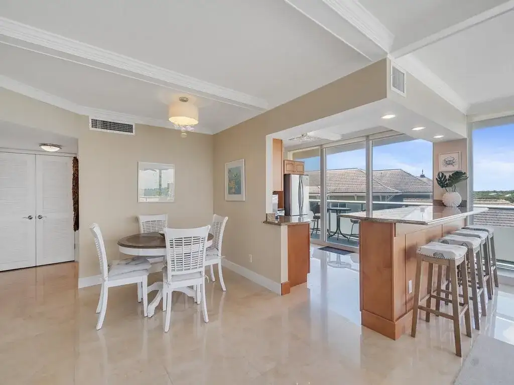 3554 OCEAN Drive # 501S, Vero Beach FL 32963 photo 5