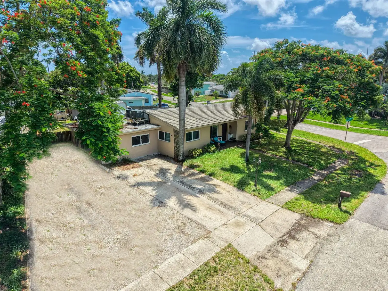 1510 CREST Drive, Lake Worth FL 33461 photo 4