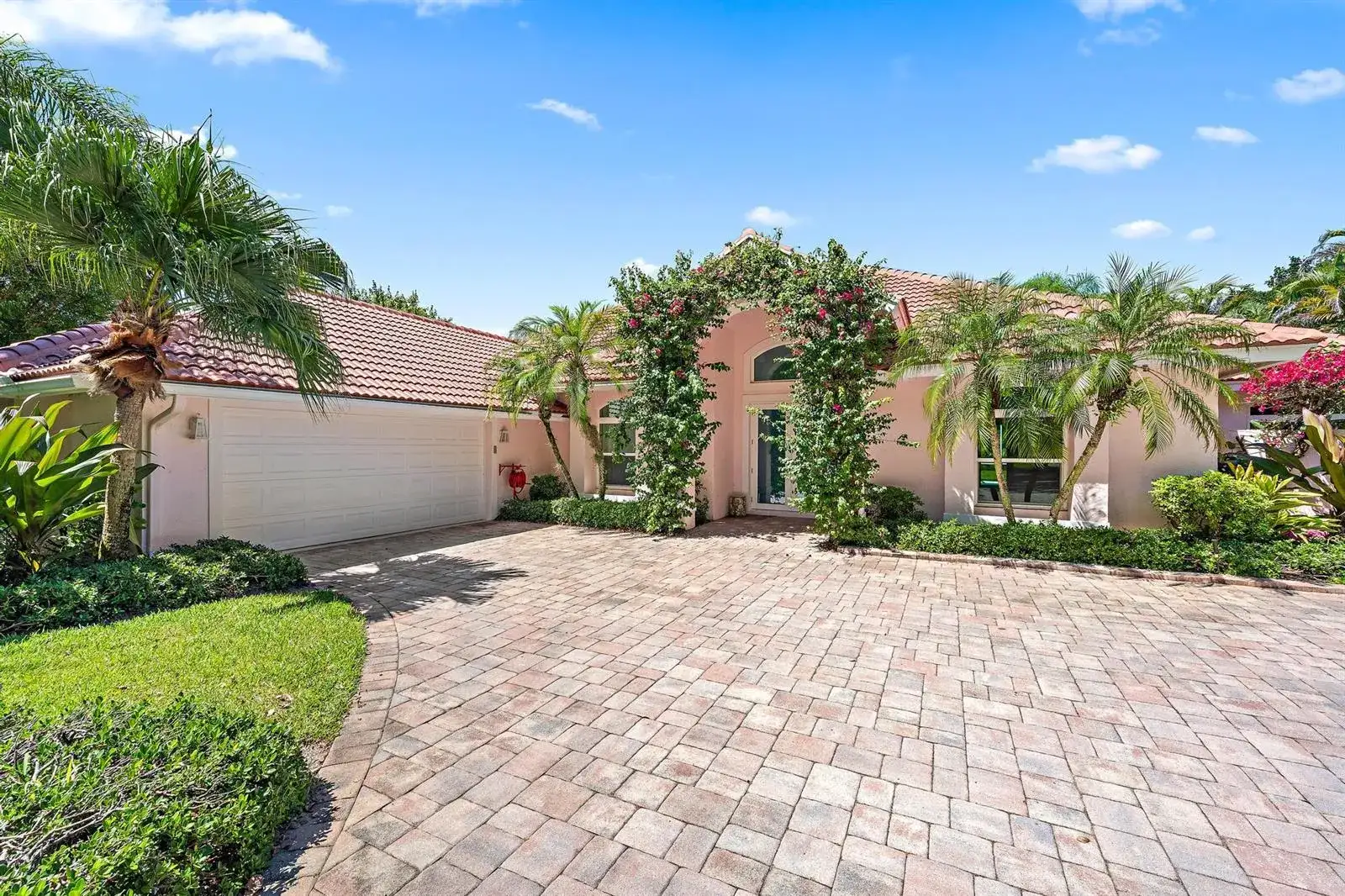 18504 SE Heritage Oaks Lane, Jupiter FL 33469 photo 2