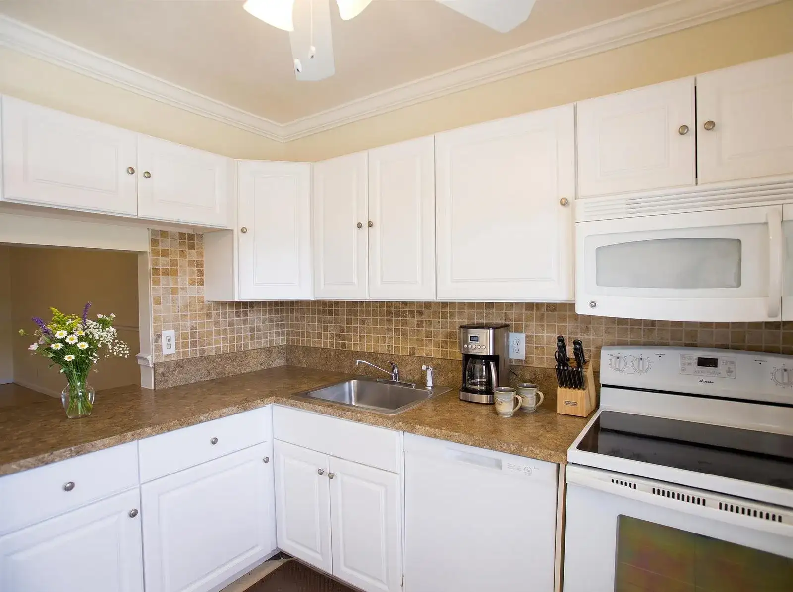 551 NW 80TH Avenue # 203, Margate FL 33063 photo 3