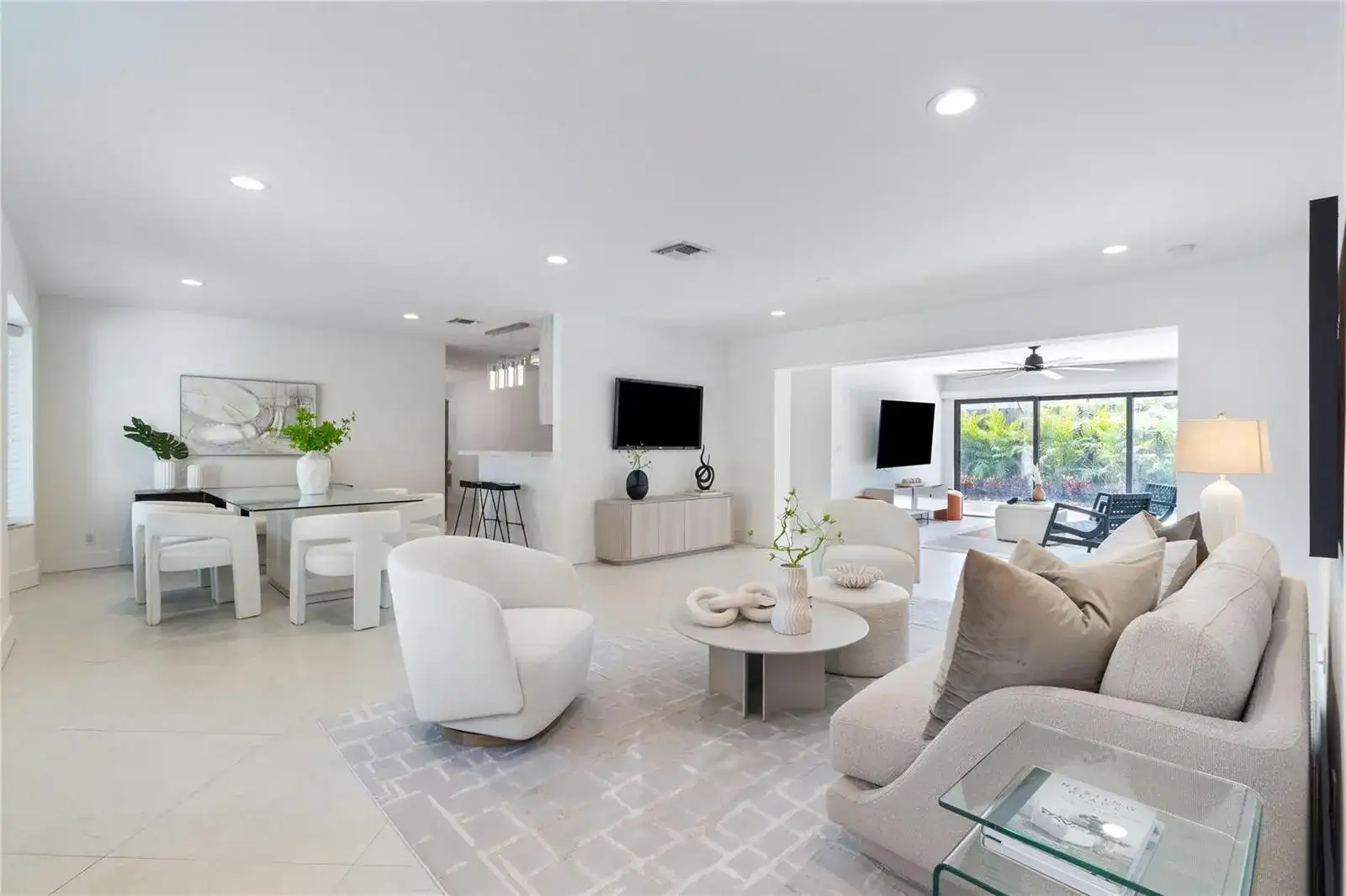 2280 NE 62nd Street, Fort Lauderdale FL 33308 photo 2