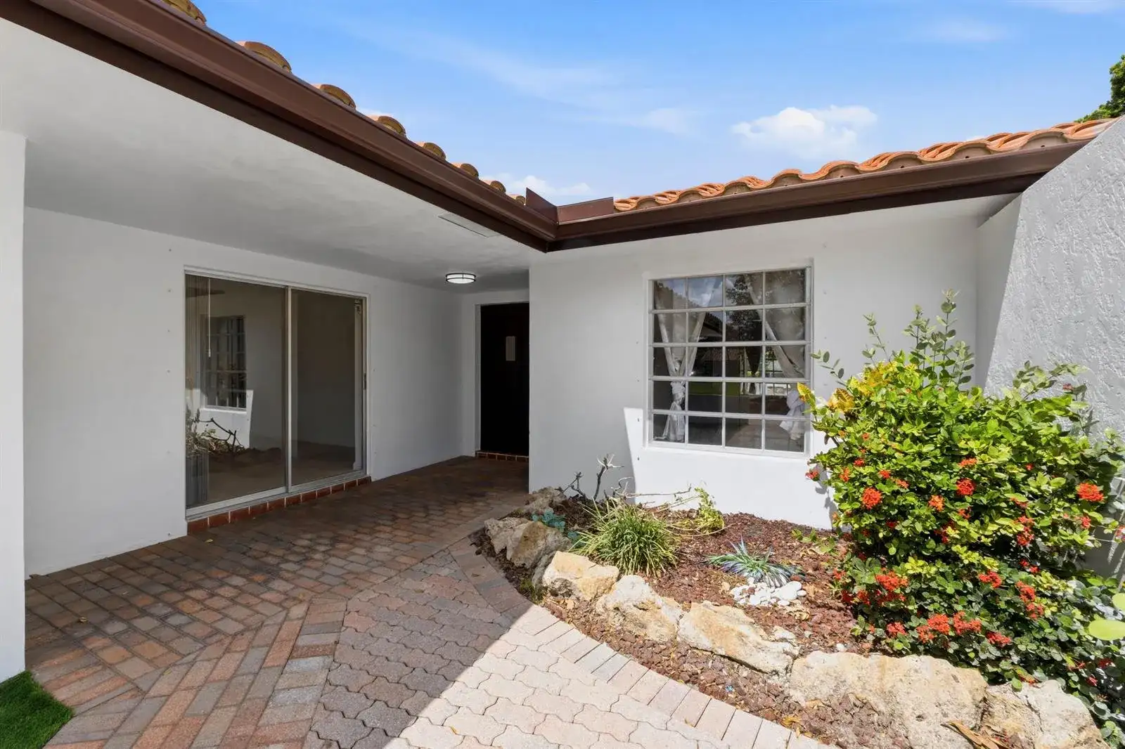 3310 NW 90th Avenue, Coral Springs FL 33065 photo 4