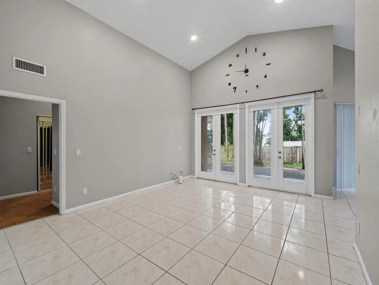 4059 SW Kamsler Street, Port St. Lucie FL 34953 photo 5