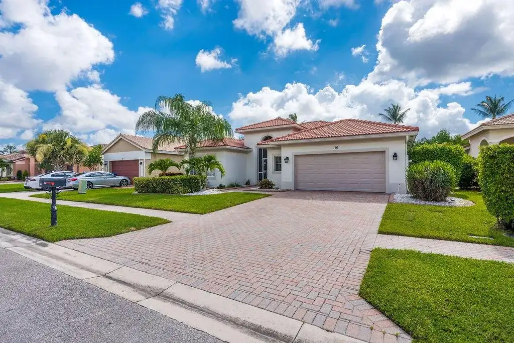 116 BELLA VISTA Way, Royal Palm Beach FL 33411 photo 3