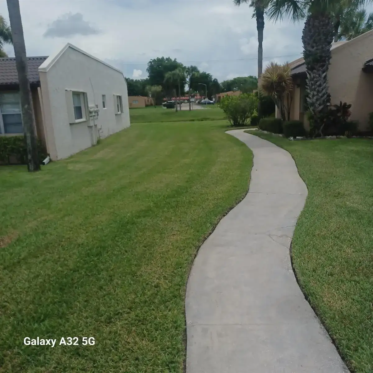 155 LAKE MERYL Drive, West Palm Beach FL 33411 photo 3