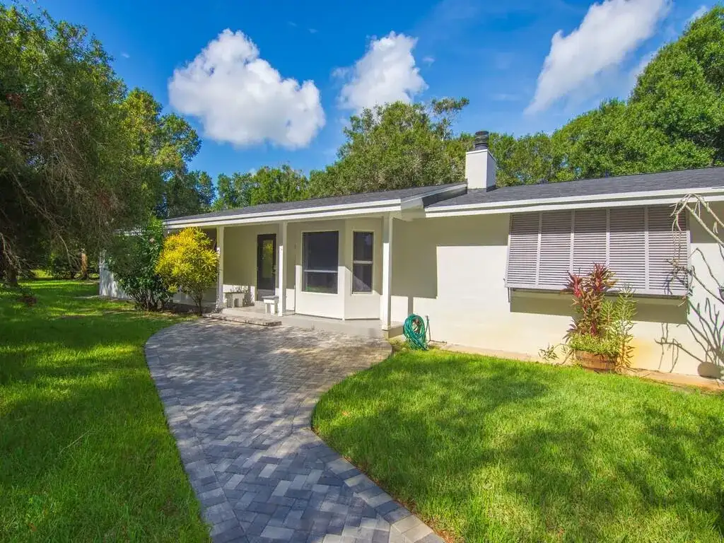 4445 61ST Court, Vero Beach FL 32967 photo 2