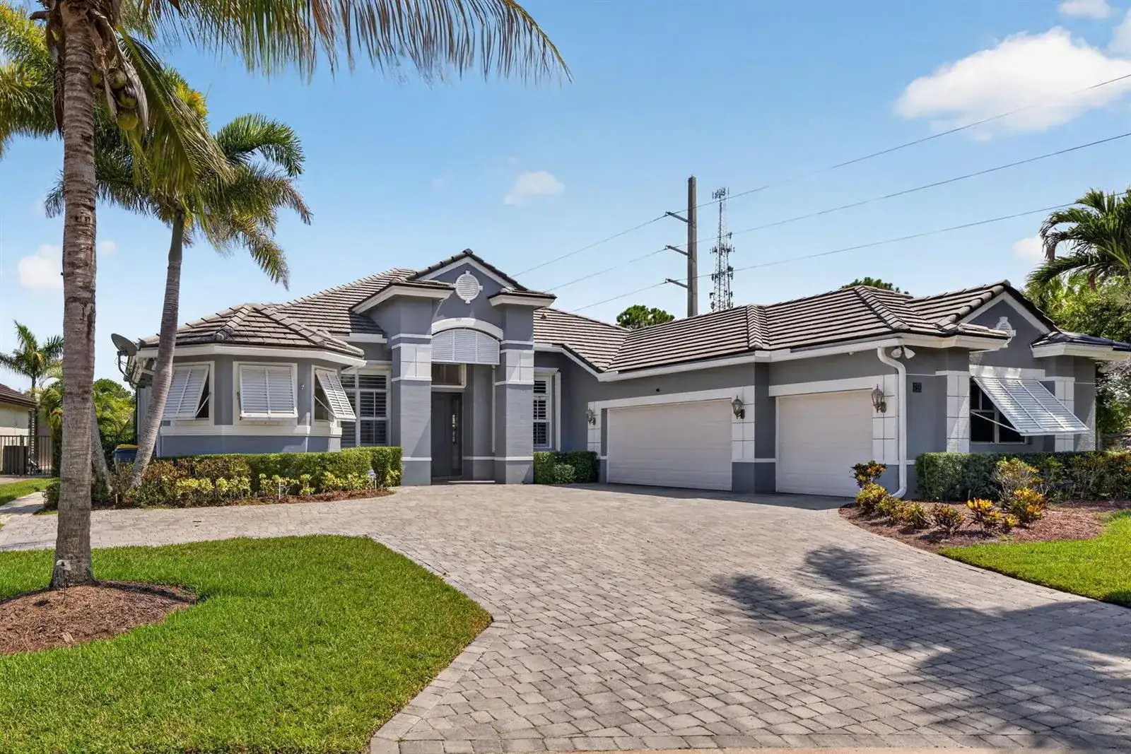 755 SW RIVER BEND Circle, Stuart FL 34997 photo 3