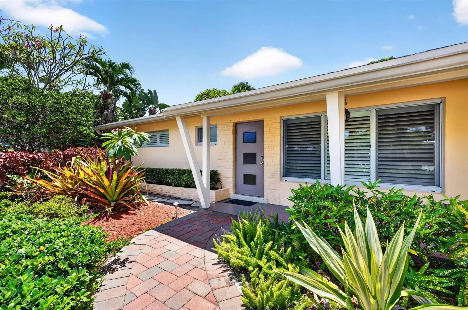 1858 NE 34TH Street, Oakland Park FL 33306 photo 5