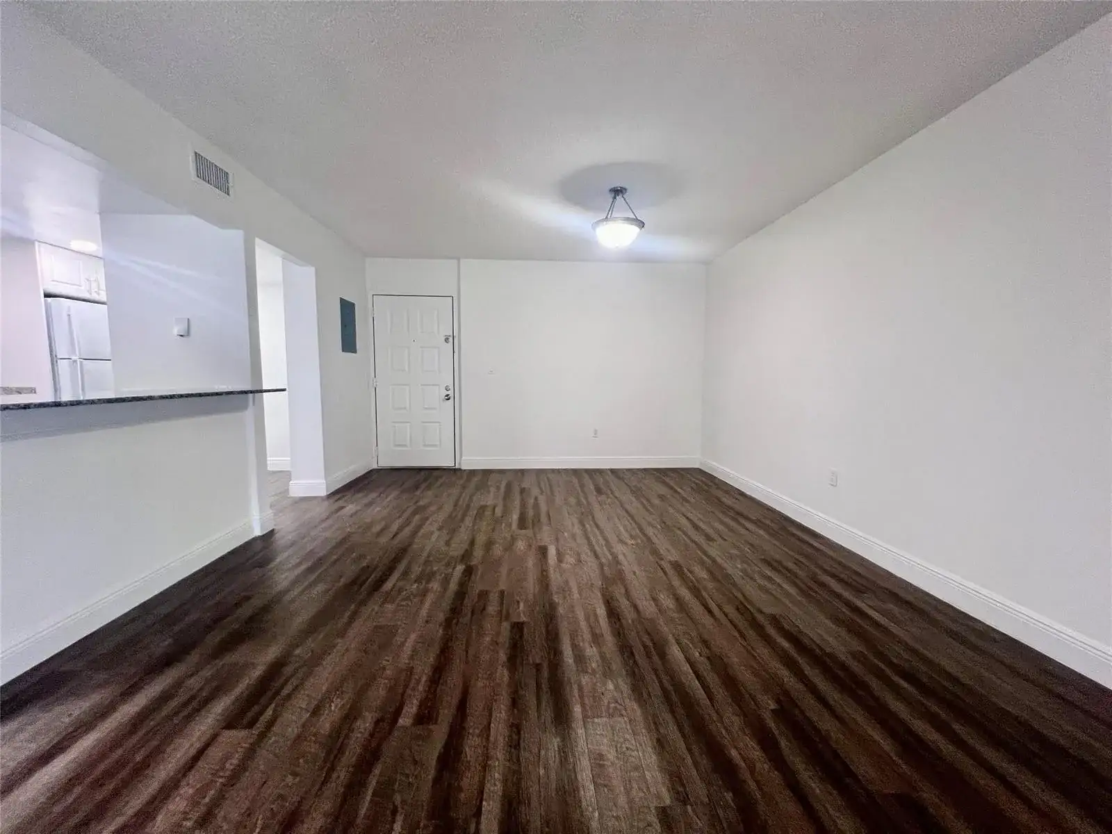 17350 NW 68th Avenue # 315, Hialeah FL 33015 photo 3