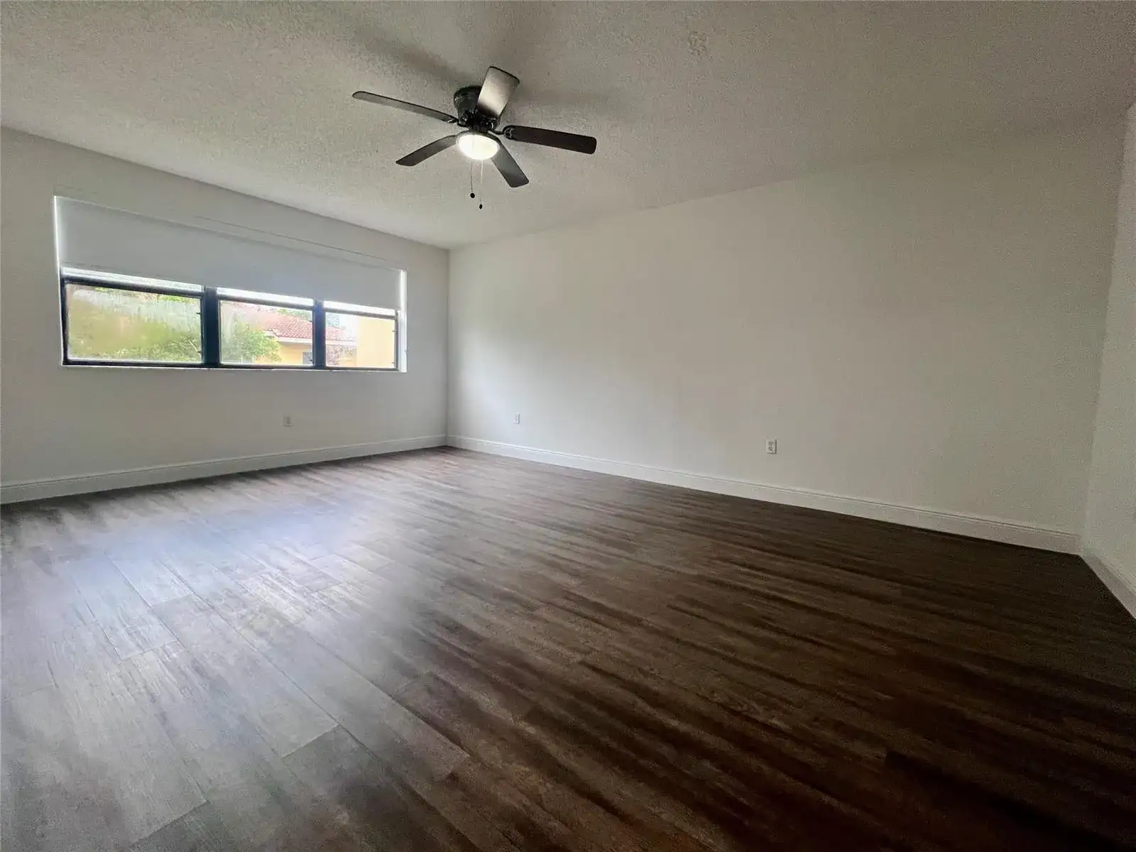 17350 NW 68th Avenue # 315, Hialeah FL 33015 photo 4