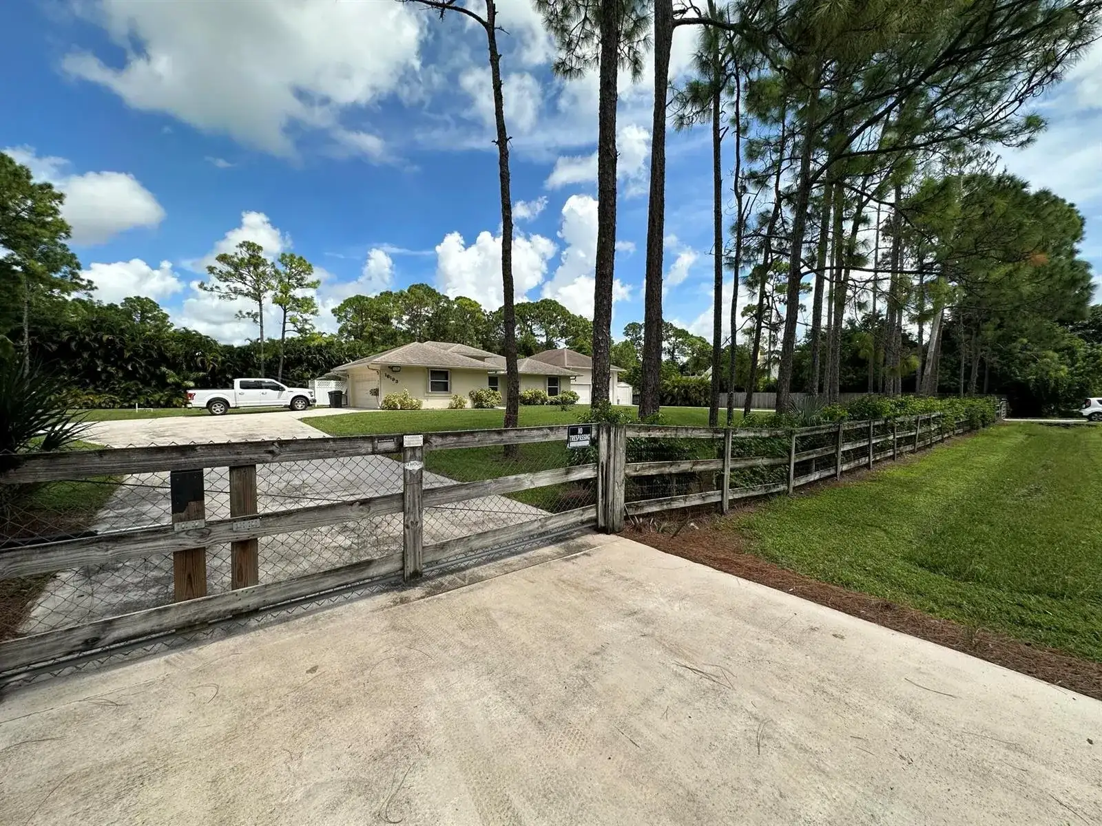 16193 72nd Road N, Loxahatchee FL 33470 photo 4