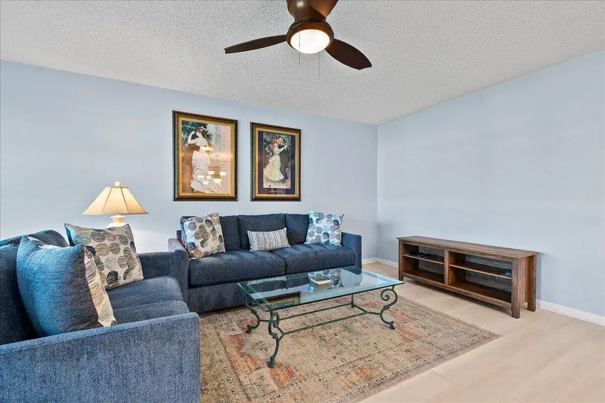 220 Country Lane # B, Boynton Beach FL 33435 photo 4
