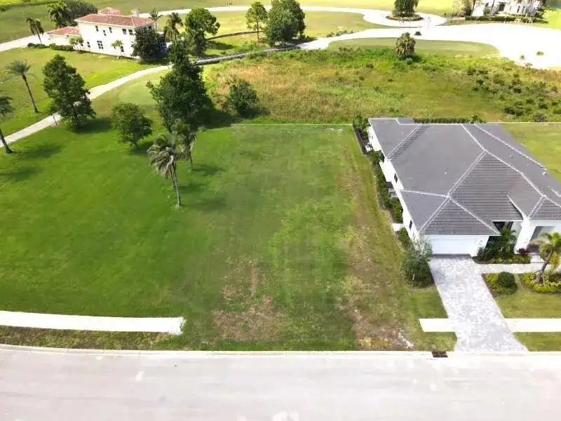 172 SE Rio Angelica, Port St. Lucie FL 34984 photo 2