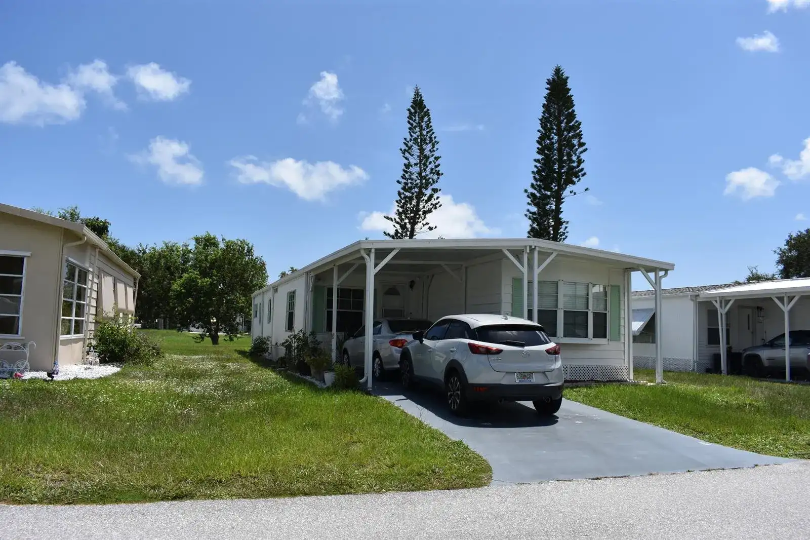 5 W Caribbean, Port St. Lucie FL 34952 photo 2