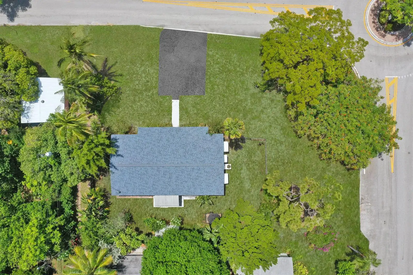 611 SW 7TH Street, Fort Lauderdale FL 33315 photo 3