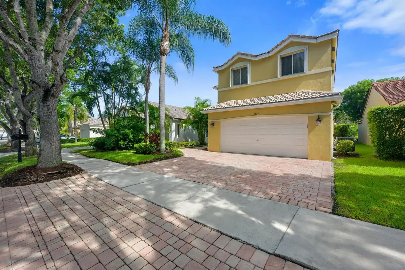 4434 Mahogany Ridge Drive, Weston FL 33331 photo 2