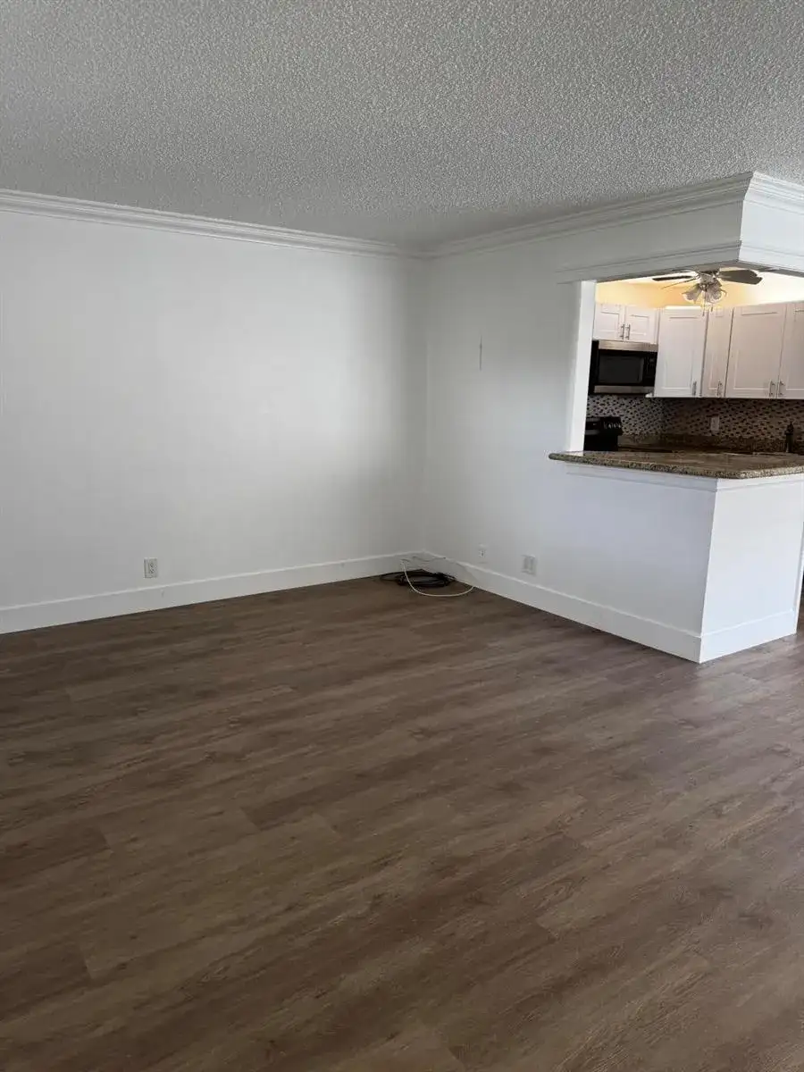 103 SAXONY C, Delray Beach FL 33446 photo 3