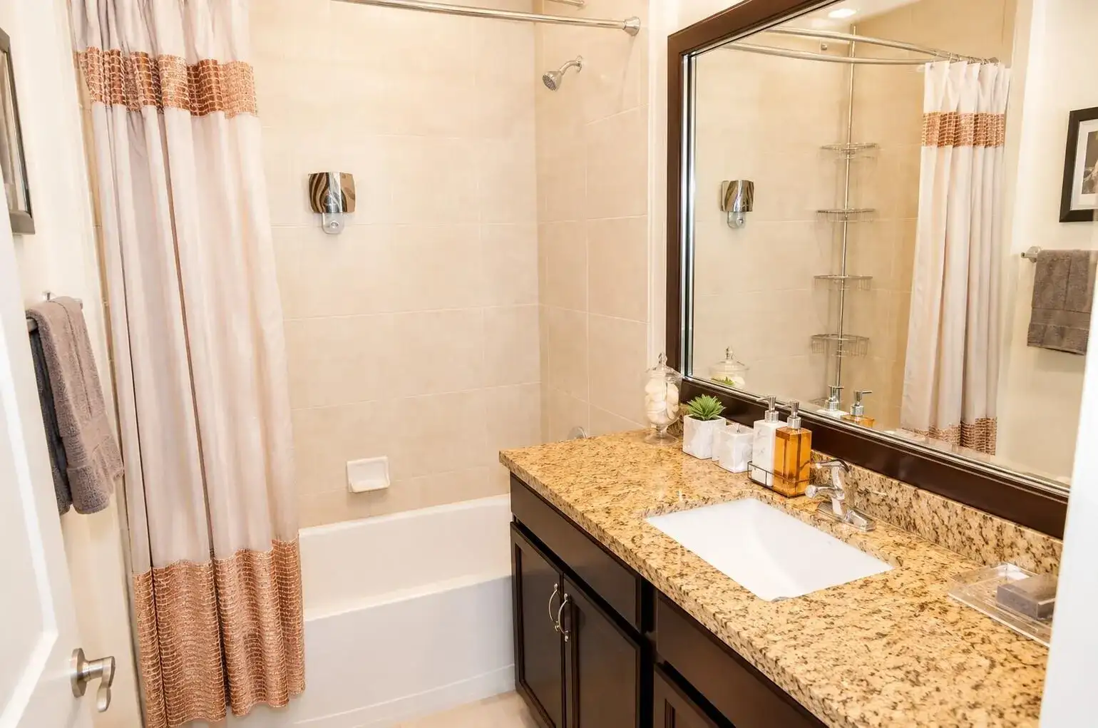 14739 SW 15TH Street, Pembroke Pines FL 33027 photo 4
