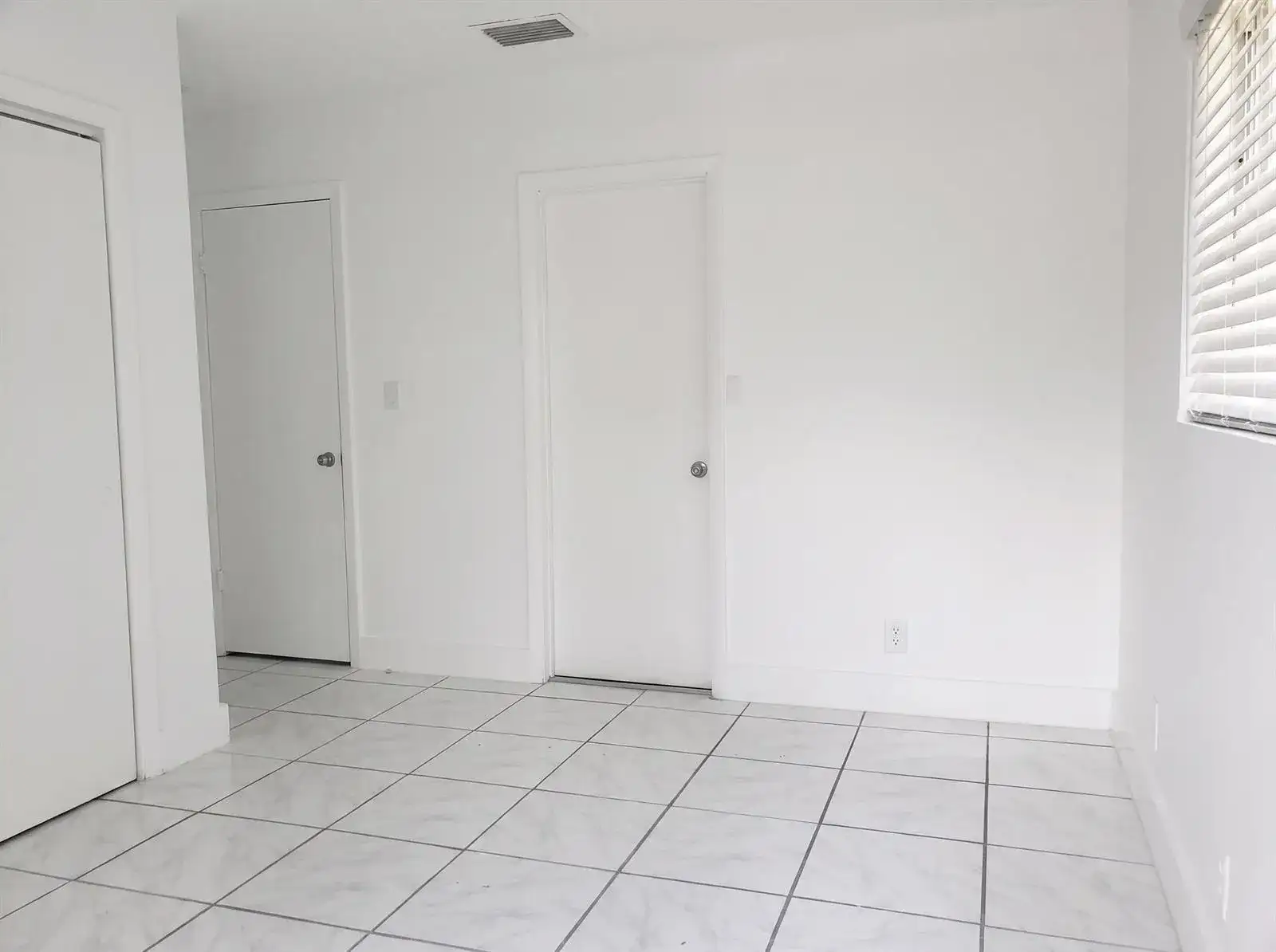 141 NW 4th Avenue # 3, Fort Lauderdale FL 33311 photo 4