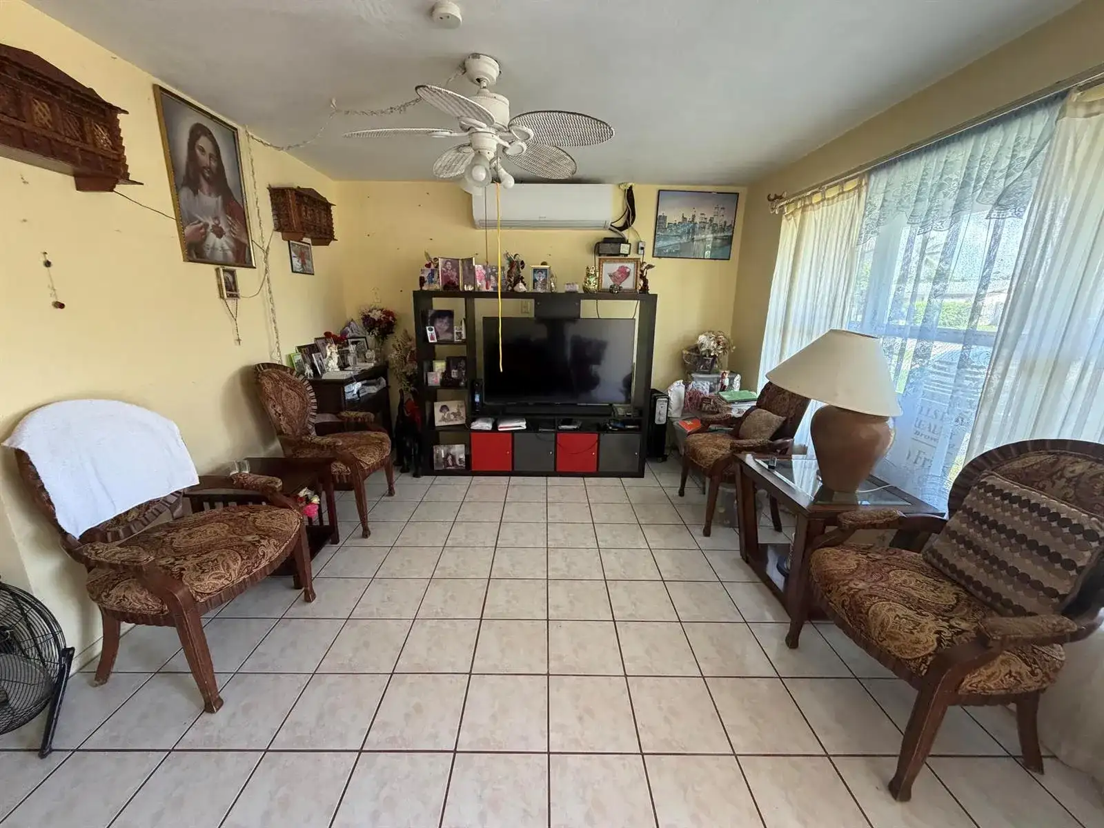 6600 NW 24TH Court, Sunrise FL 33313 photo 3