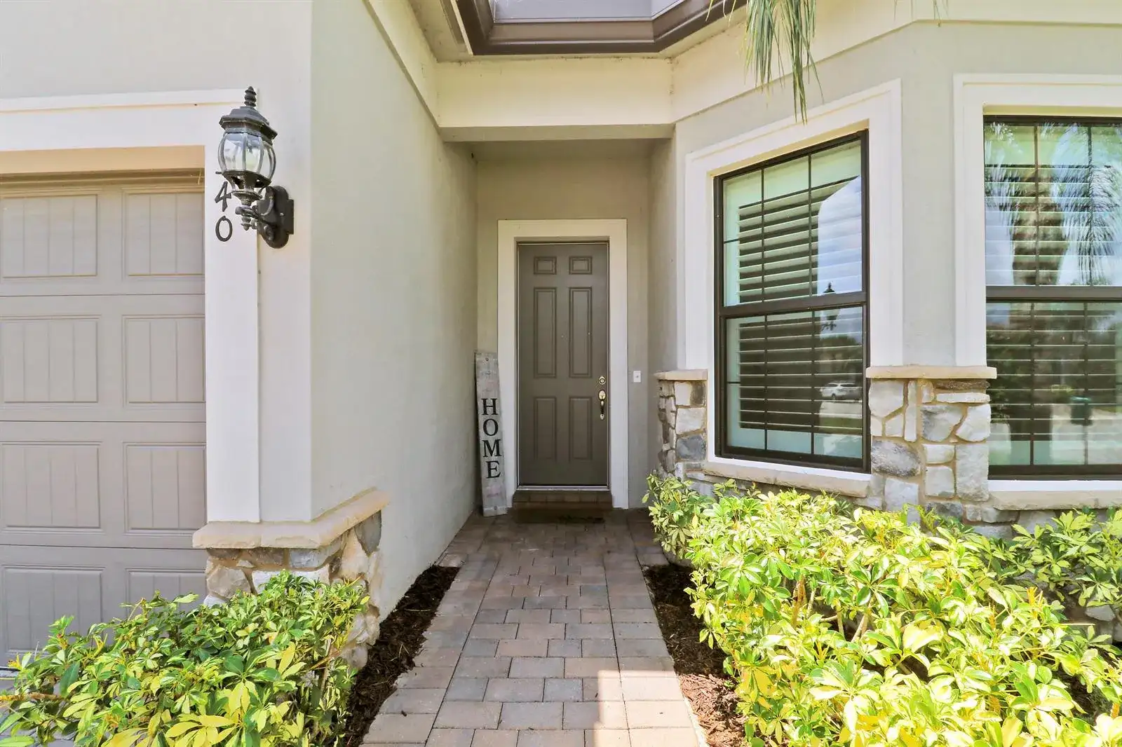 540 SE VILLANDRY Way, Port St. Lucie FL 34984 photo 2