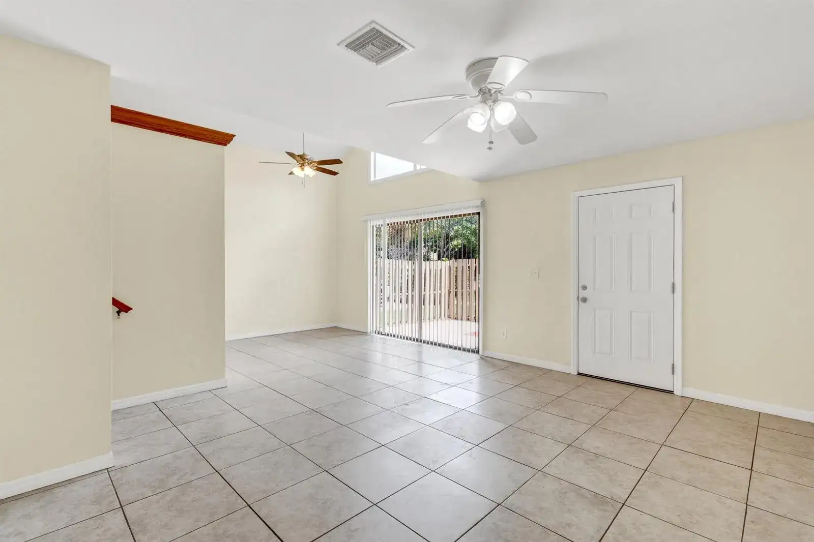 1567 39TH Avenue # Q4, Vero Beach FL 32960 photo 2