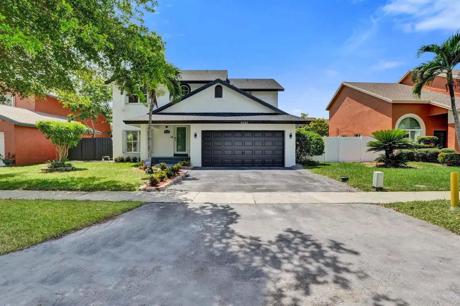 9740 SW 14TH Street, Pembroke Pines FL 33025 photo 2