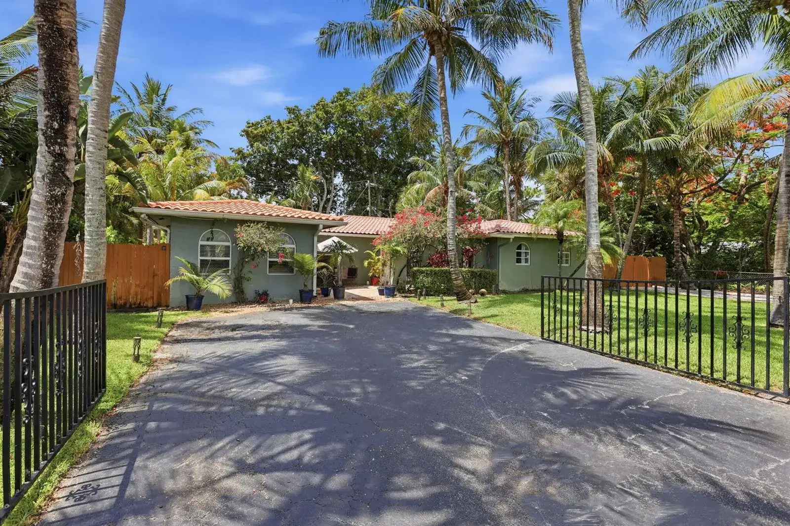 3000 Sherwood Boulevard, Delray Beach FL 33445 photo 3