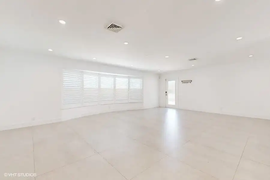 200 SW 6th Avenue, Boca Raton FL 33486 photo 5