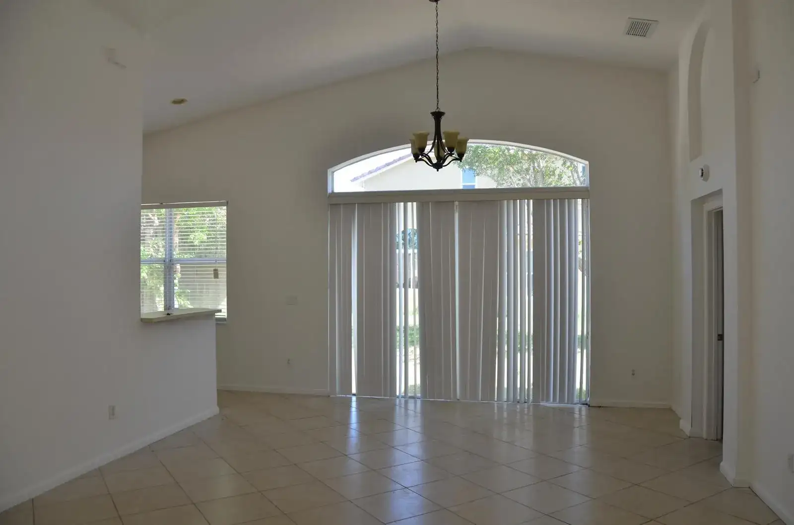 4106 NE 22ND Court, Homestead FL 33033 photo 4