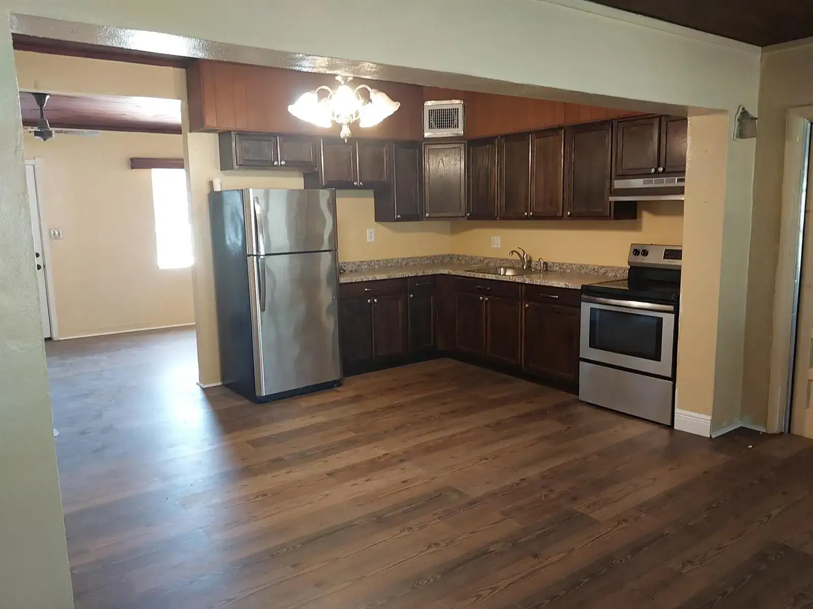 201 OSCEOLA Avenue, Fort Pierce FL 34982 photo 2