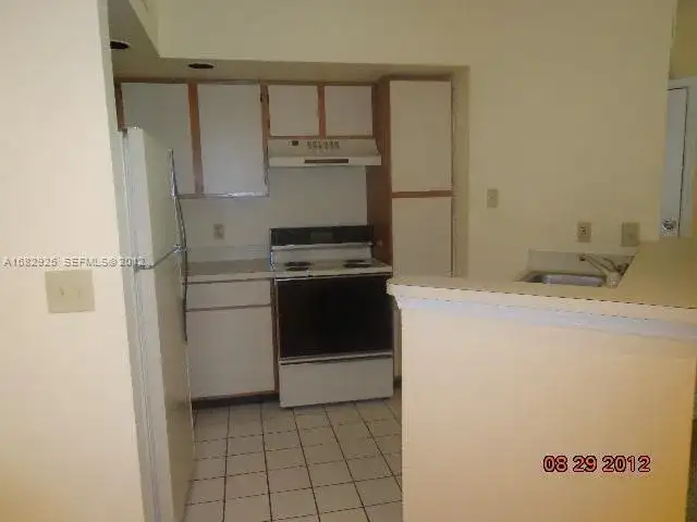 12620 VISTA ISLES Drive # 1025, Sunrise FL 33325 photo 4