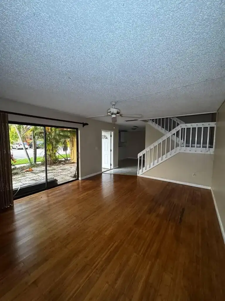 1302 NEBRASKA Avenue # 6A, Fort Pierce FL 34950 photo 4