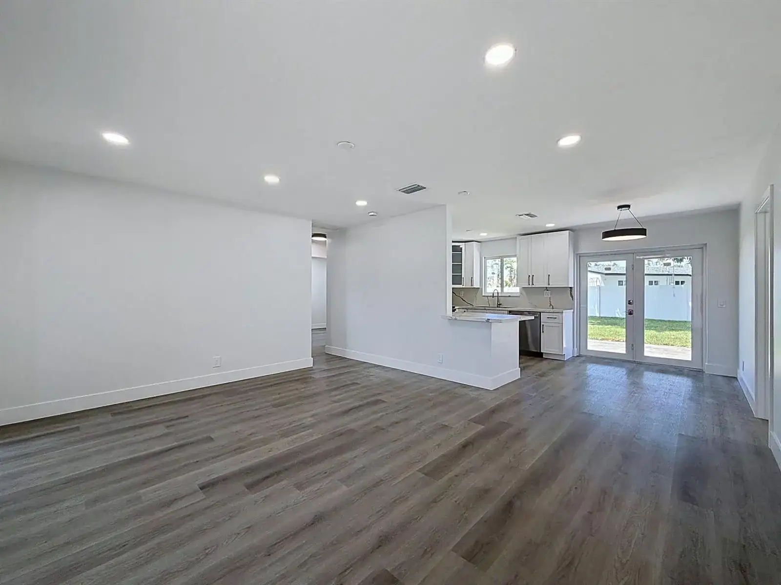 1441 SW 1ST Terrace, Deerfield Beach FL 33441 photo 3
