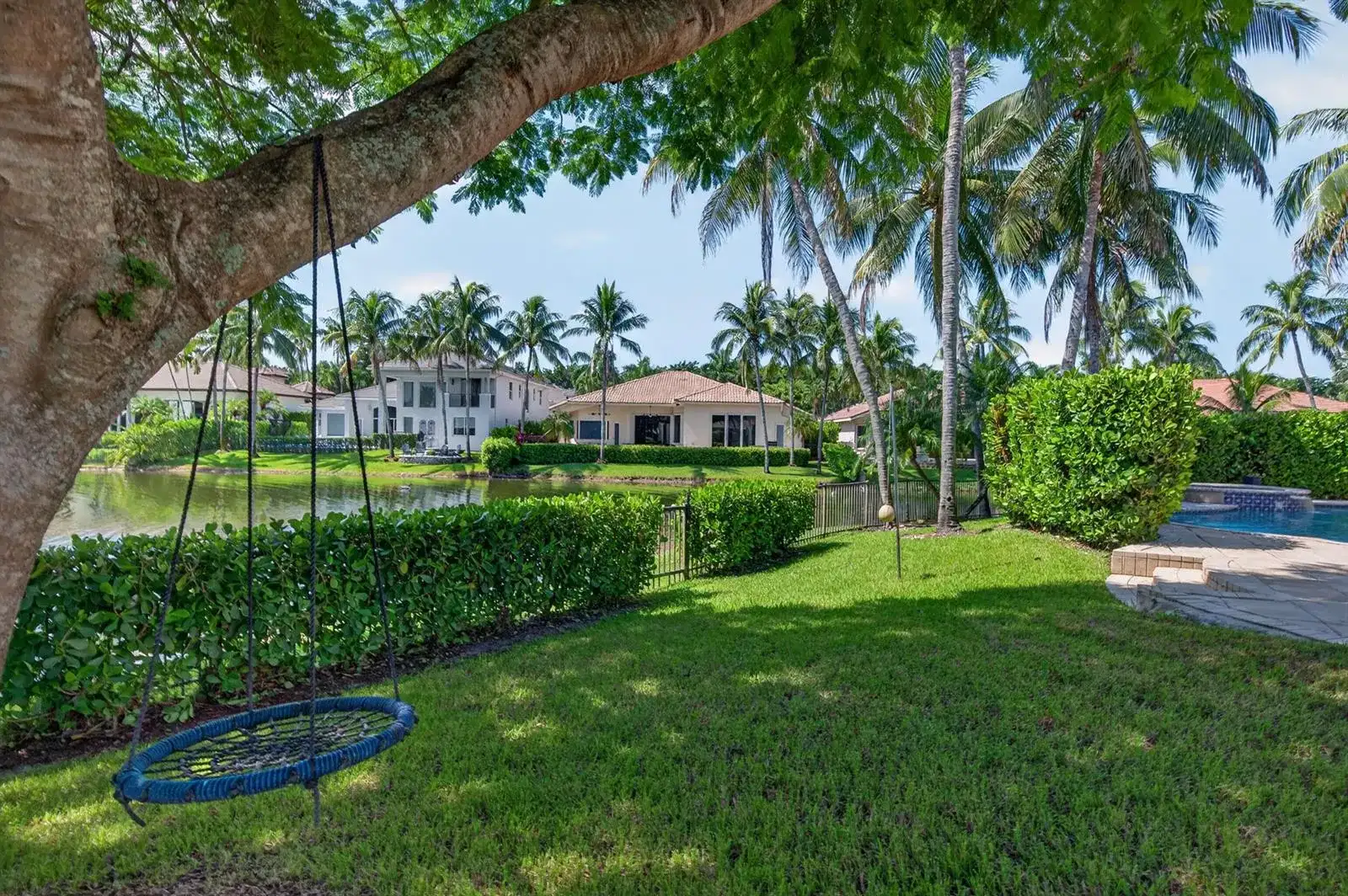 700 Cardinal Street, Plantation FL 33324 photo 4