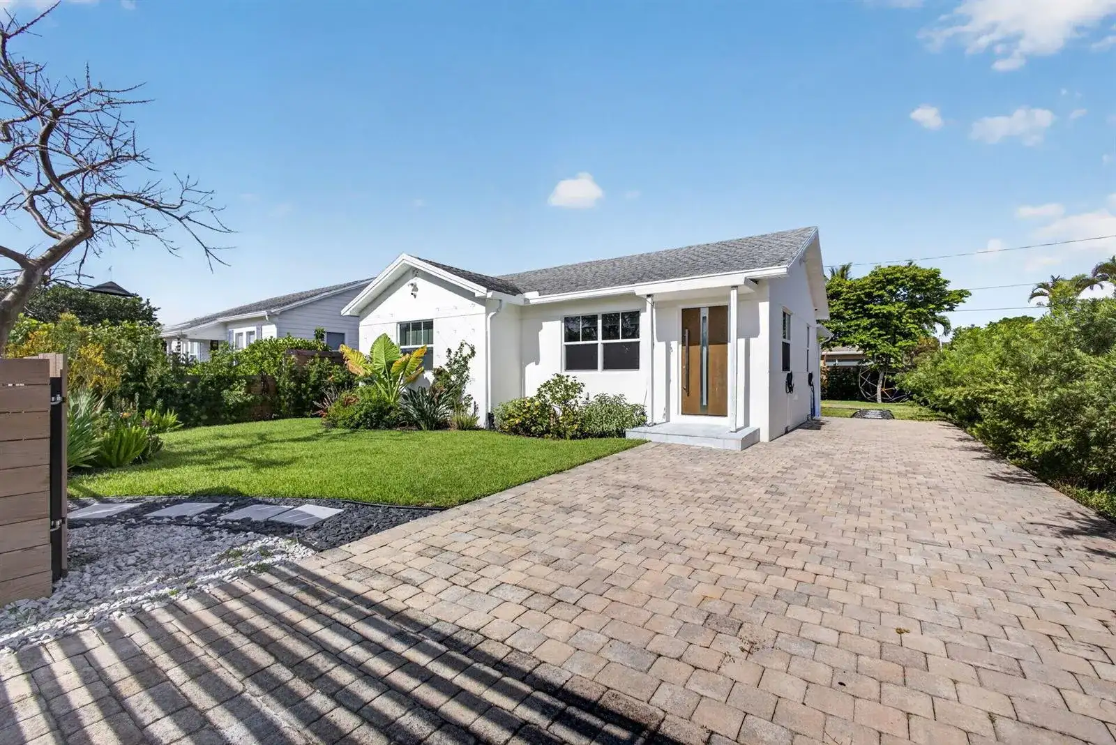 1309 N PALMWAY, FL 33460 photo 2