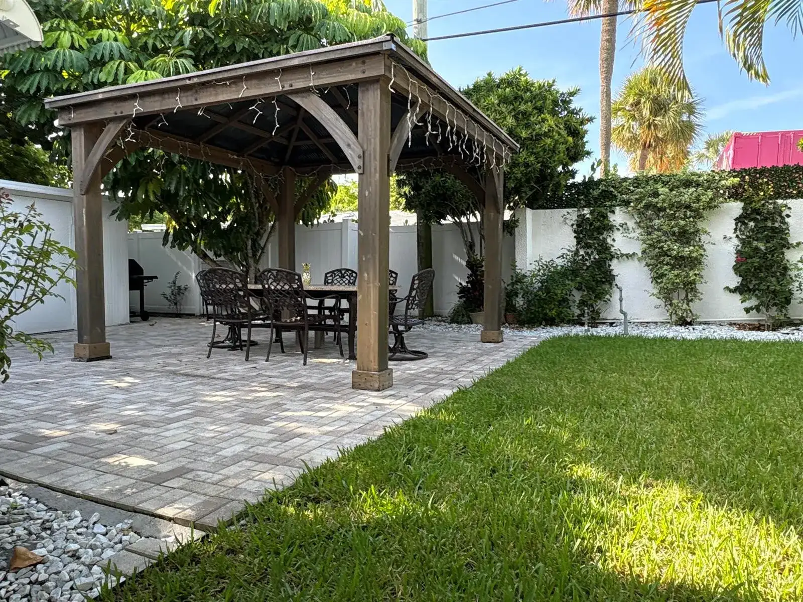 368 Plymouth Road, West Palm Beach FL 33405 photo 2