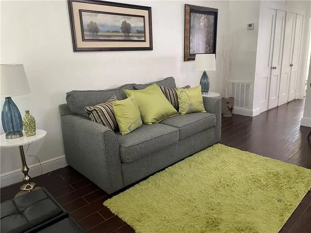 17 NE 9TH Avenue # 4, Fort Lauderdale FL 33301 photo 4
